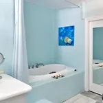 Yades House Paros Appartamento *