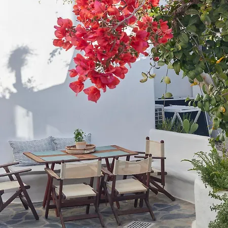 Yades House Paros Apartamento *