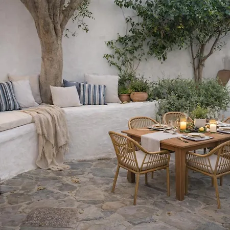 Yades House Paros *